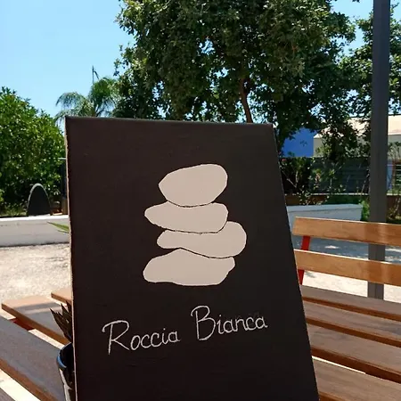 Apartment Roccia Bianca *