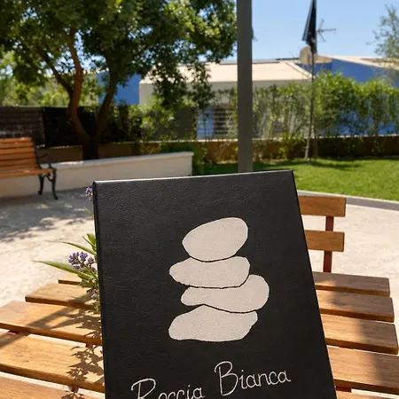 Roccia Bianca * Syracuse